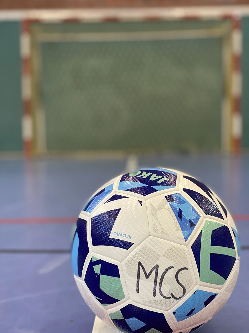 Fußball